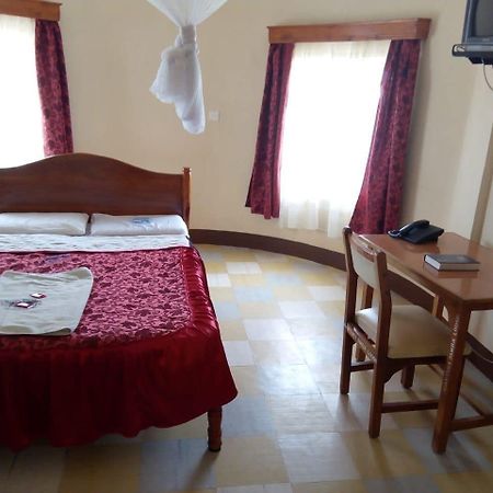 Nanyuki Simba Lodge מראה חיצוני תמונה